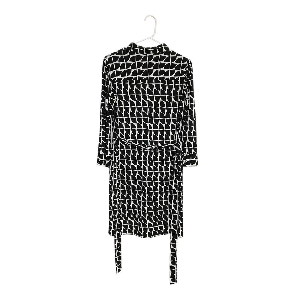 Donna Morgan Tie Waist Button Front Shirt Dress 3/4 Sleeve Sz 6 Small Geometric - Picture 3 of 7